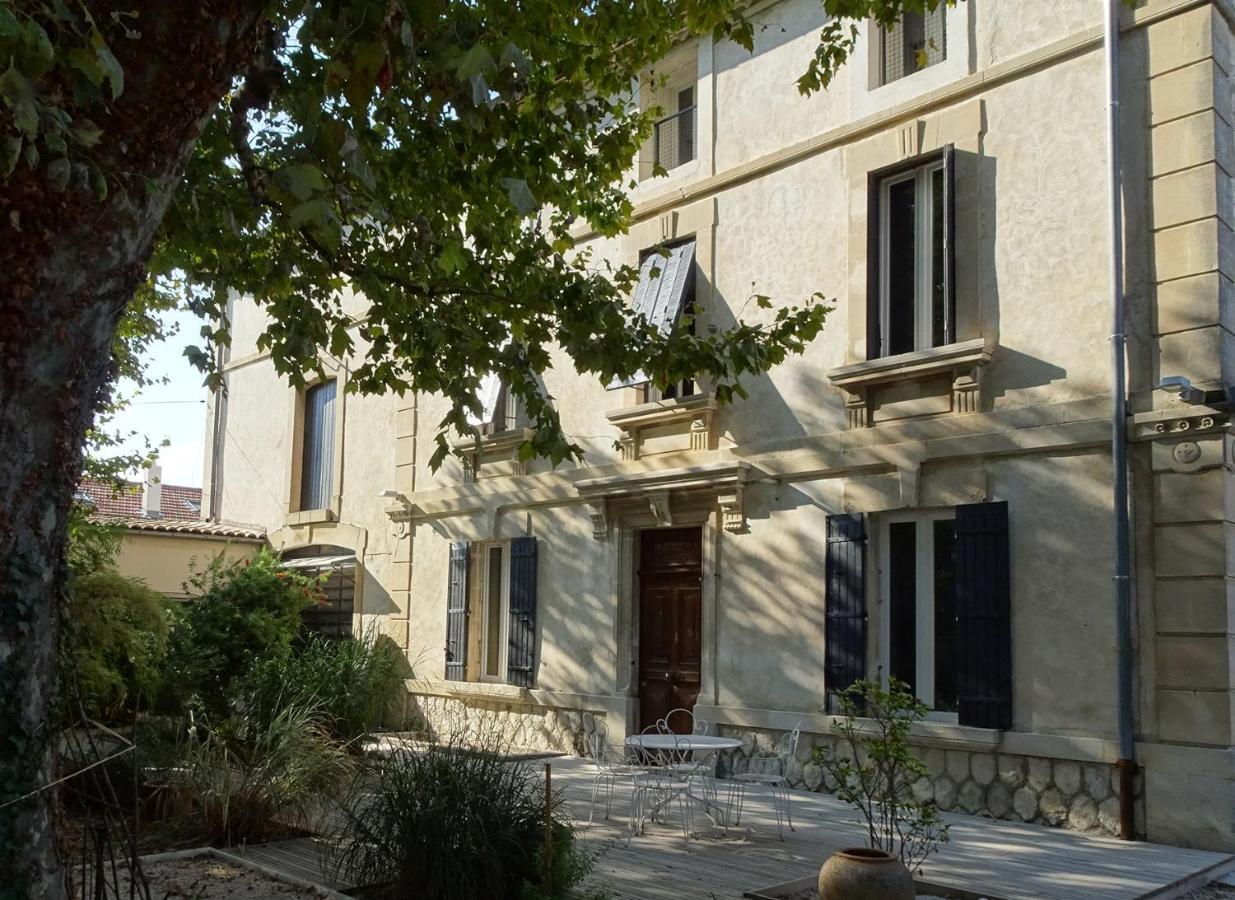 La Maison D Alys Cabannes Exterior photo