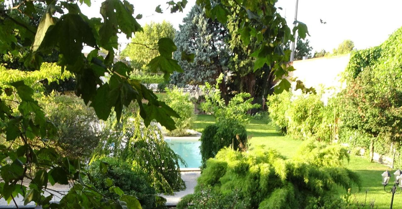 La Maison D Alys Cabannes Exterior photo